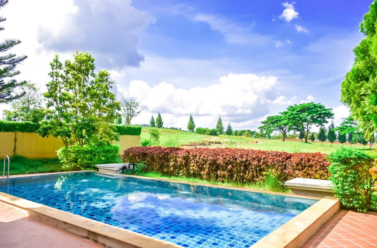 My Ozone Pool Villa Khaoyai Pakchong Bagian luar foto